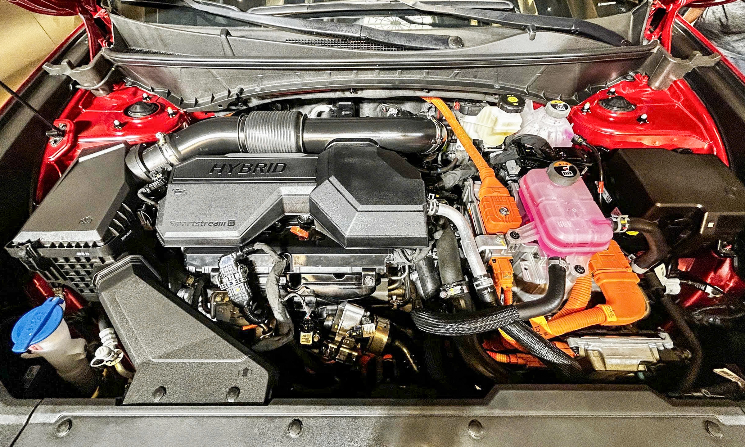Hyundai Tucson Hybrid 2026: Giá Bán Dự Kiến Dưới 999 Triệu, Thông Số & Ngày Ra Mắt 3 Hyundai Tucson Hybrid VnE 3983 3683 8646 1784475454