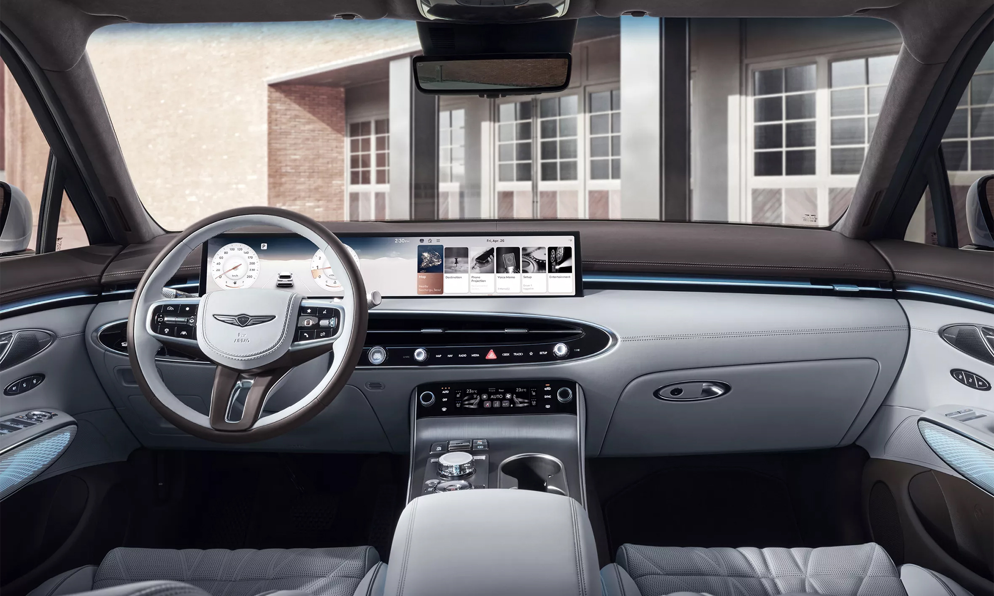 Genesis GV70 2025: Đánh giá chi tiết thiết kế, công nghệ và giá bán mới nhất 3 Khoang lái