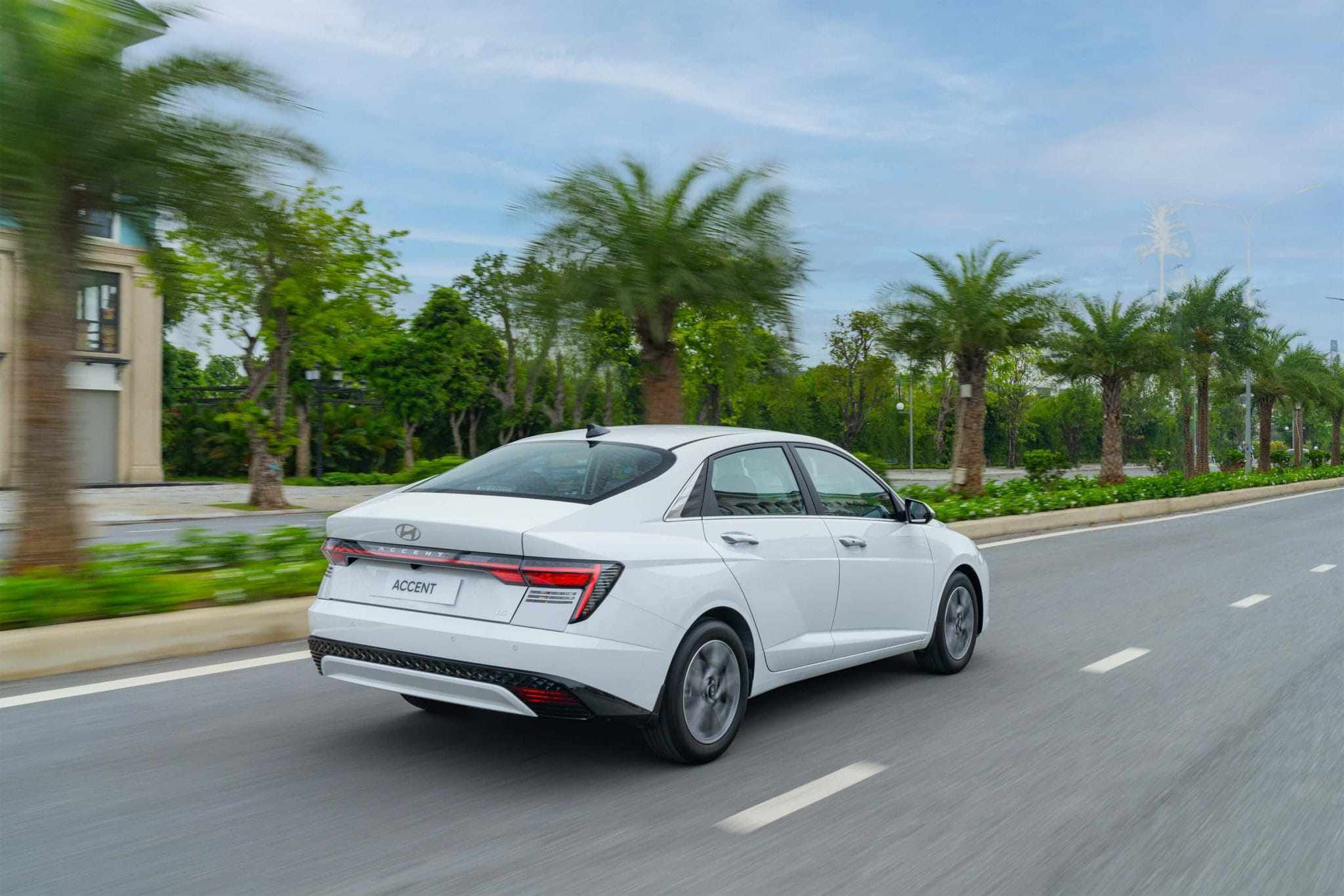 Hyundai Accent 2 15