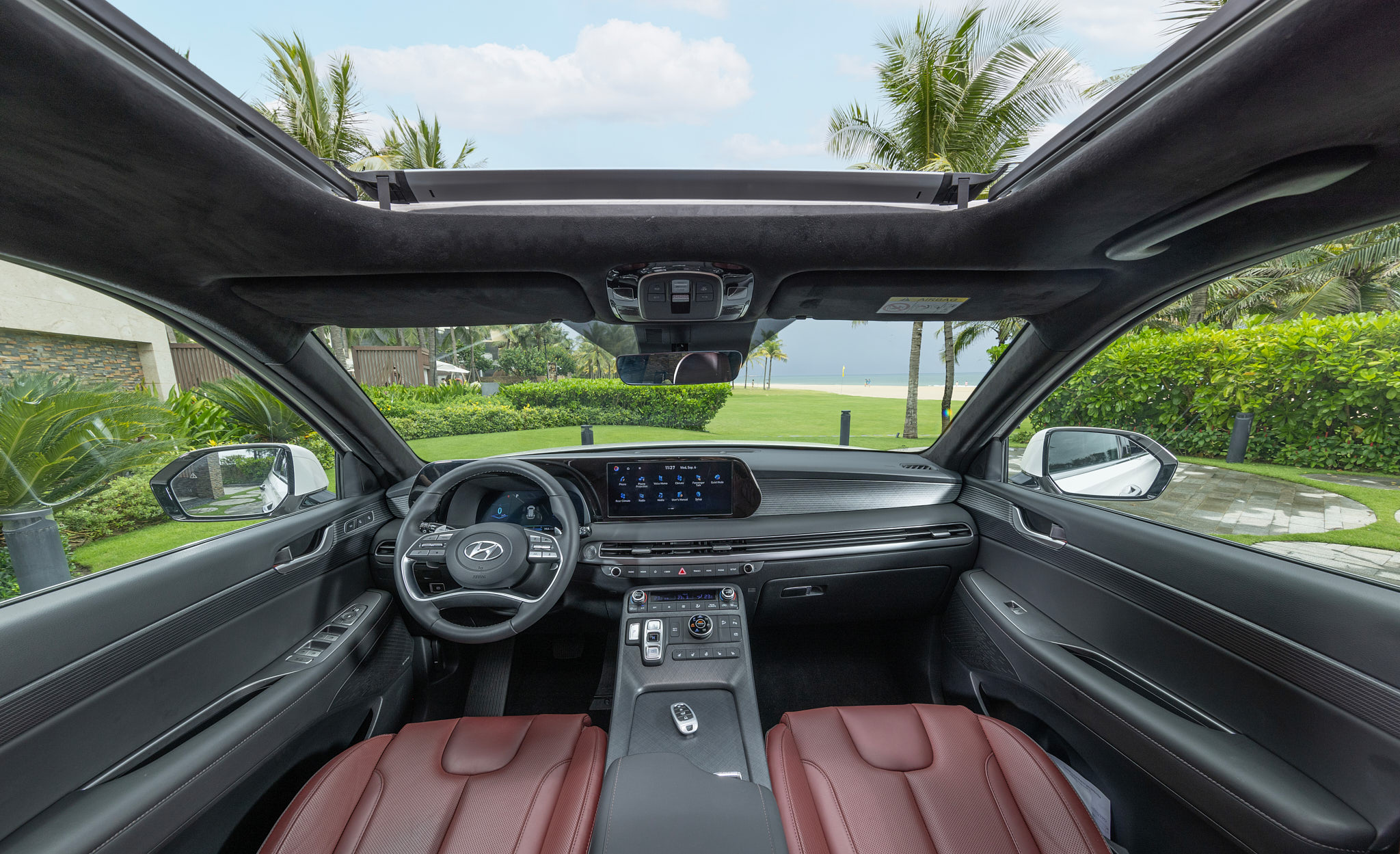 Đánh giá Hyundai Palisade sau hơn 1 năm sử dụng – “Hối hận vì không mua sớm hơn” 7 Cửa sổ trời toàn cảnh