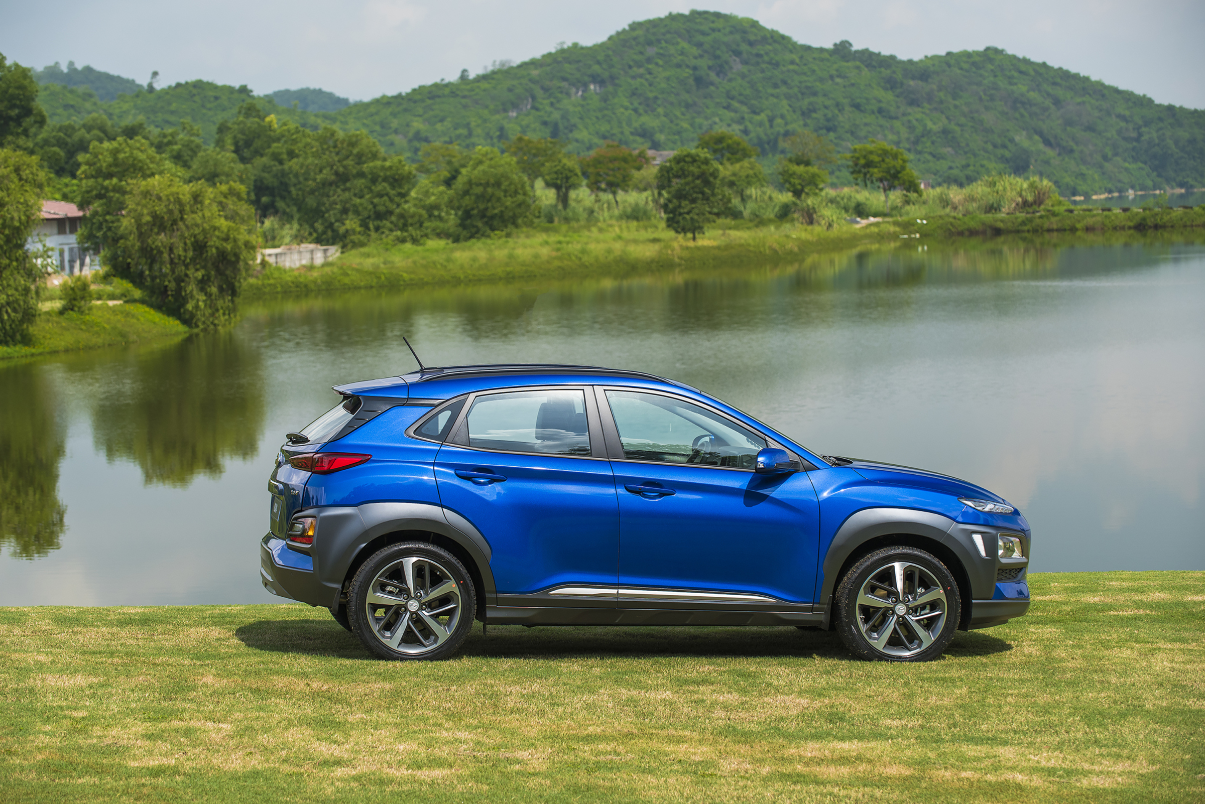 Mặt bên Hyundai Kona 2025