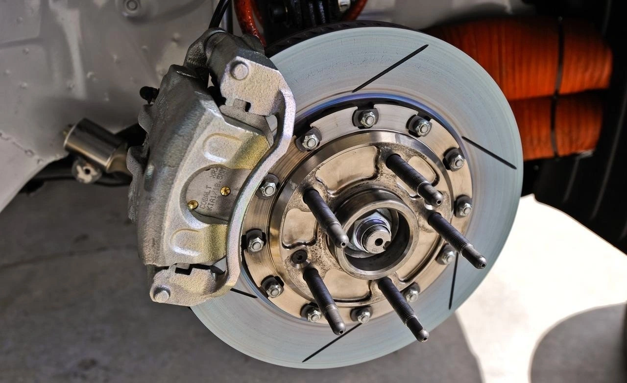 lai xe duong deo dung de mot thao tac sai tra gia bang ca chuyen di 1775619245038