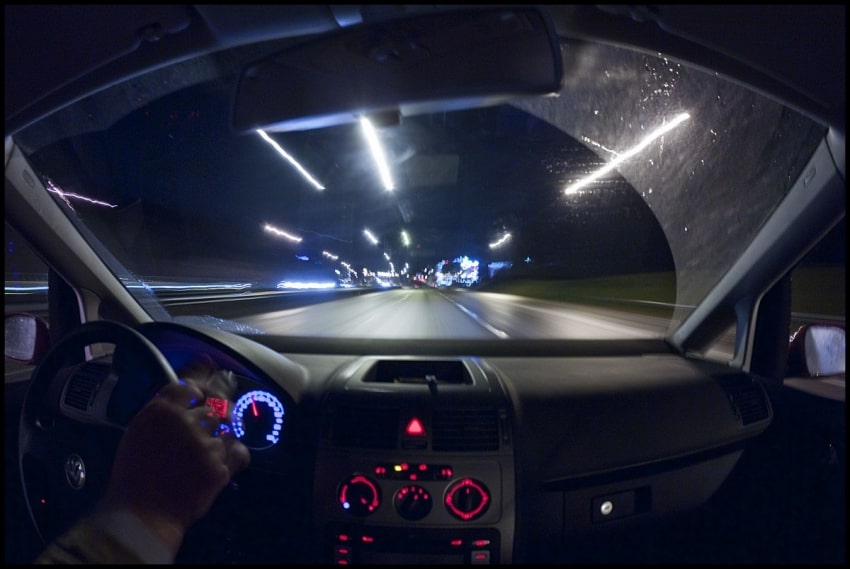 6 Điều tuyệt đối cần lưu ý khi lái ô tô ban đêm