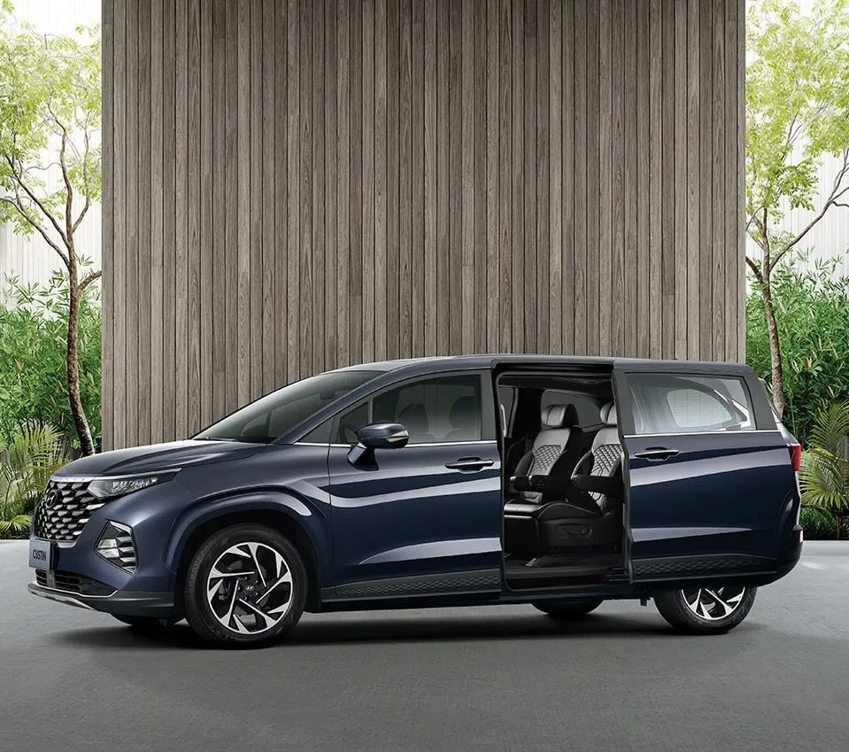 Hyundai Custin 4 secInterior bg m