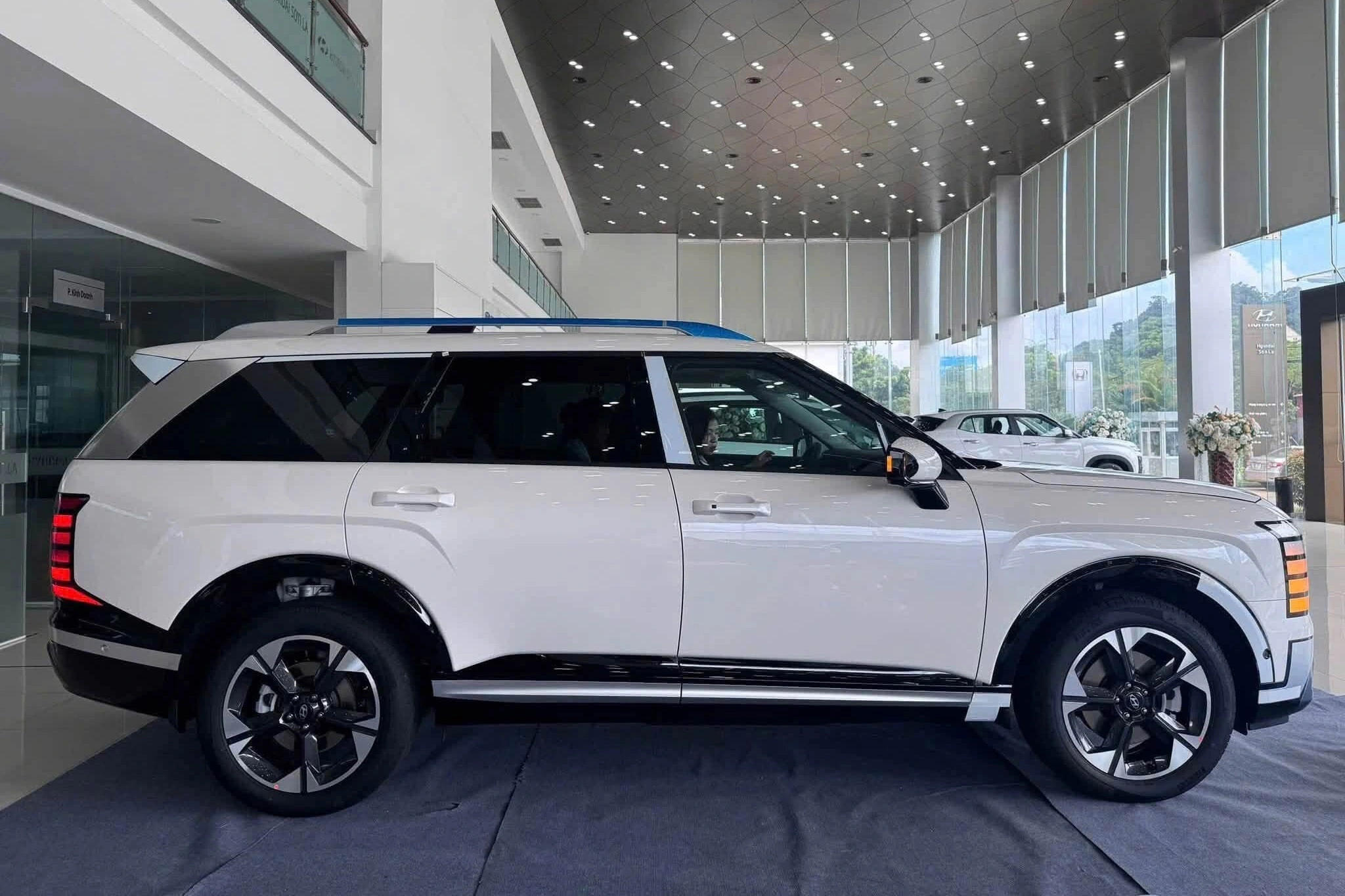 hyundai palisade 2026 ban tieu chuan ve dai ly anh2 1785125834309 1