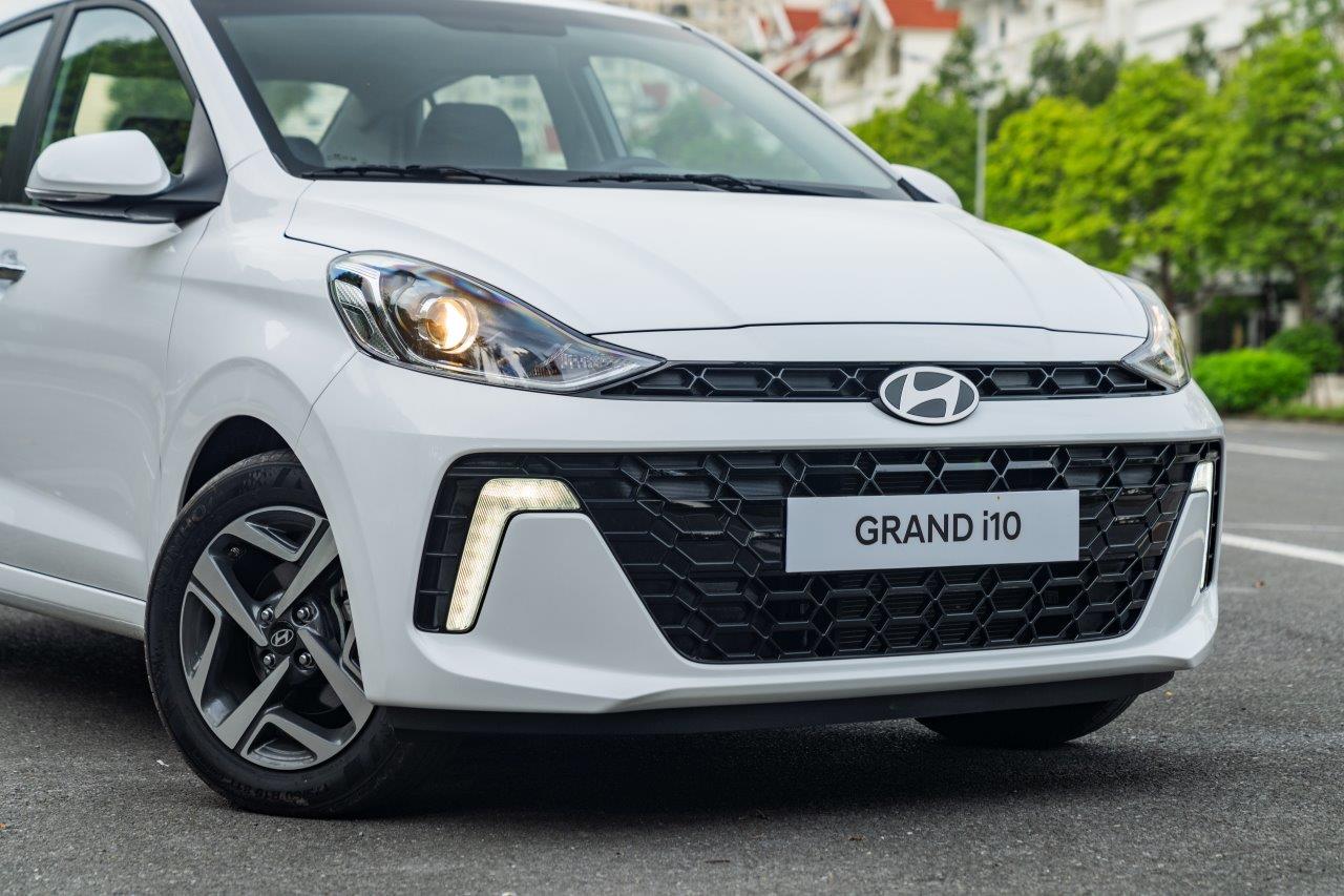 Hyundai Grand i10 Sedan: Đánh Giá Chi Tiết và Thông Số Kỹ Thuật 3 Hyundai Grand i10 Sedan